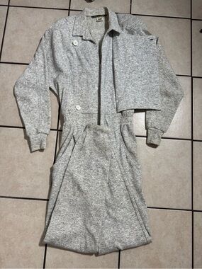 Seattle gear vintage women  Light Gray Two-Piece set size m